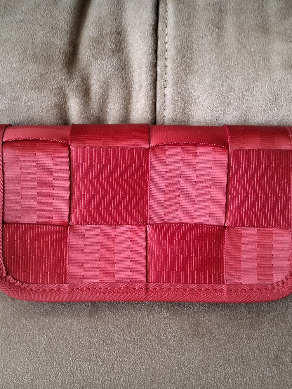 Harvey's Seatbelt Classic Wallet NWT